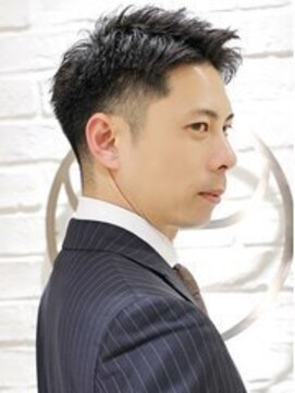 ヨシザワインク プレミアム 横浜 桜木町店(YOSHIZAWA Inc. PREMIUM) スーパーフレッシュ新卒カジュアルアップバングツーブロック