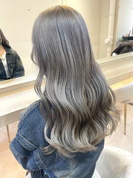 エル 新小岩(elu) ダブルカラーで作る、外国人風グレージュカラー☆