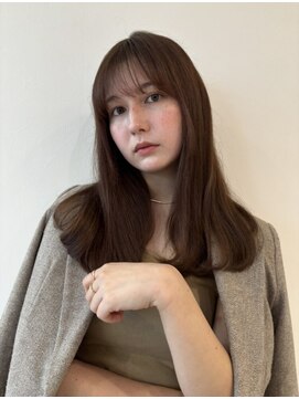 ユーフォリア 青山(Euphoria) 大人美人艶カラーベージュ小顔カット透明感レイヤーロング