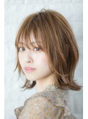 くびれヘア韓国風巻きアプリコットオレンジ夏ハイライトカラー