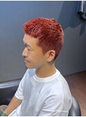 ビジネスベリーショート ブリーチオンカラー 赤髪ボウズ