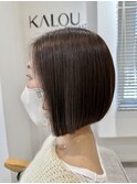 大人女性も真似できるぱつっとミニボブ