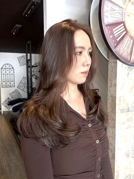 ロングレイヤー×クールベージュ