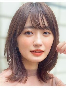 ココラー(COCOlar) クビレ外はねデザイングレージュ