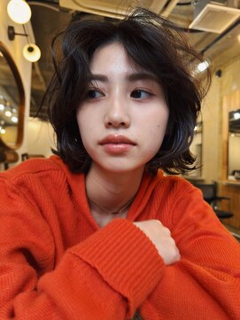 ヒュージ 表参道(huge) レイヤーボブ/ウルフ/ニュアンスパーマ/顔周りカット/20代30代