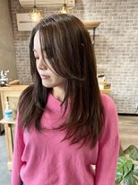 ウェリラバイハク(WeLila by haku)&nbsp;ハッシュカット×オリーブベージュ