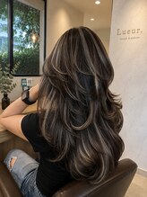 リュール 大阪心斎橋(Lueur.)&nbsp;ウルフカット/ミディアムヘア/レイヤーカット/ヘアスタイル