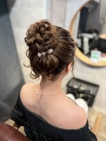 ヘアセット シャンプーアンドスパ専門店 ウルー(Uruu)&nbsp;【お団子ヘア】天神/天神駅/ヘアセット/早朝/ライブ/推し活
