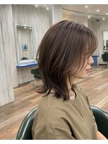 ルートヘア 辻堂店 くびれミディ顔周りレイヤー外ハネベージュブラウン♪