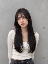 エヌア(ENURE)&nbsp;ロングレイヤー ベージュカラー ショートボブ 切りっぱなし