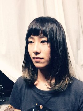 ホワイトルーム(White Room) ブラックグラデーション