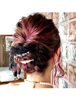 ピースリーヘア バイ カーサ(peathree.hair by CASA)&nbsp;波ウェーブ×くるりんぱ