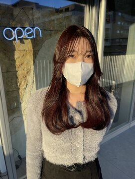 ルララドゥ 品が溢れるチェリーレッド