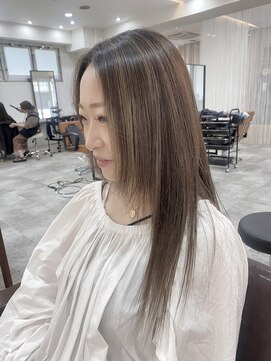 ラフィット 下大利店(lafit) ナチュラルバレイヤージュ/ lafit 下大利 @kaji_de_experiences