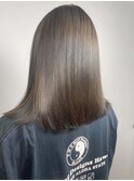 透明感アッシュブラウン