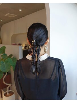 ニト(nito) Unusual hair