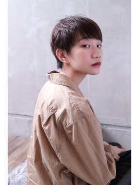 アグラントープ(a Gland taupe) 大人ショート丸みマッシュ20代30代40代