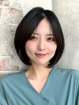 アフロート ルヴア(AFLOAT RUVUA)&nbsp;「岩田莉奈」地毛風縮毛矯正 ひし形ショートボブ 白髪染め 新宿