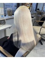 ソワンドゥブレス 瓜破店(soin de brace)&nbsp;ホワイトカラー