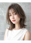夏の抜け感ミディアムレイヤーミルクブラウン30代40代50代