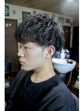 ヴェナ(VeNA) マッシュパーマ