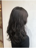 低温デジタルパーマとイルミナカラーで作る柔らかウェーブヘア