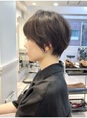 大人可愛い20代30代40代ひし形前下がりショートボブ丸みショート