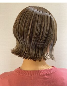 ヘアーサロン TLPの写真/【完全予約制】ショートにしようか悩んでいる方必見☆圧倒的な小顔カット技術で印象チェンジ！