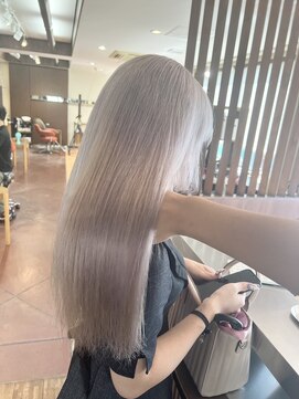 セレーネヘアー キョウト(Selene hair KYOTO) ホワイト