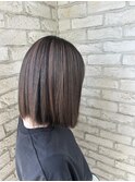 透明感のあるブリーチありデザインカラー