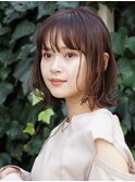 横浜西口レイヤーボブショコラベージュ丸みショートボブ前髪あり