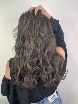 リベルテ 渋谷(Liberte) パールグレージュ【渋谷/髪質改善/学割/ブリーチ/レイヤー】