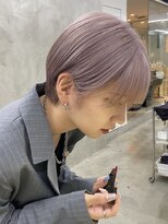 ヤイエ 青山店(yiye)&nbsp;前下がりショートハンサムショートボブくびれショートハイトーン