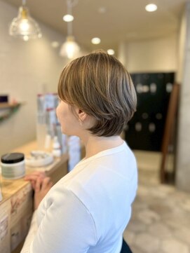 グラデーション　丸みショートbob