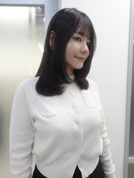 サードアベニュー(3rd Avenue.) レイヤーカット/透明感カラー/暖色/バイカルテ〇20代30代