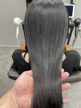 クララジャパン ハカタエキマエ(CLALA JAPAN Hakataekimae) 髪質改善トリートメントで叶える艶髪