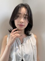リンネテラス(Lin'ne terrace) 小顔見えが叶う大人可愛いくびれミディ/レイヤーカット