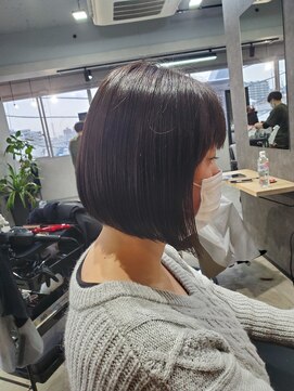 キューズ 津田沼(cue's) 前下がりボブ