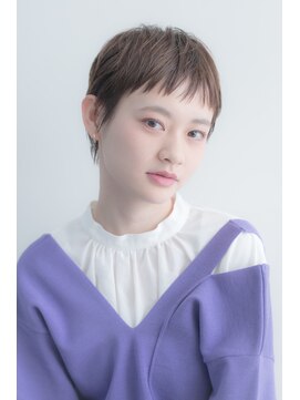 ヤイカ(YAYKA) 透明感、柔らかニュアンスベリーショート