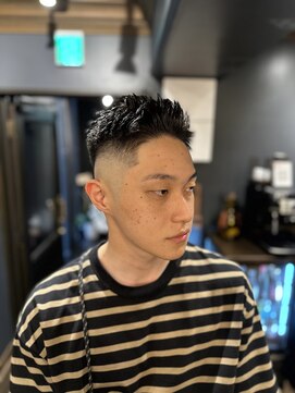 銀座 シノ 本店(shino) 【銀座理容室】フェードビジネススタイル