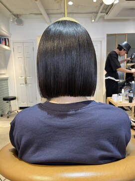 ロンド シャルム 吉祥寺(Lond charme) ダークグレージュ前下がりボブ