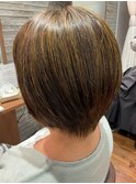 ショートボブ