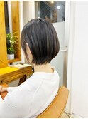耳掛けショートボブ(金子涼)