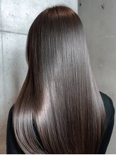 ブリーチ毛やハイダメージ毛も諦めない！高度な技術で叶える至高の髪質改善［戸越銀座／髪質改善］