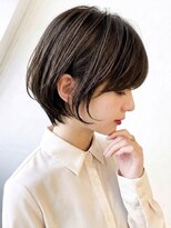 リタ 枚方(Rita)&nbsp;夏カラー◎ナチュラルショート暗め×くびれカットで小顔に