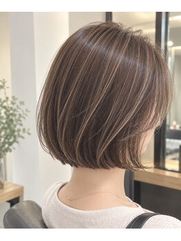 セレスト 江古田店(CELESTE)の写真/白髪ぼかしにもおススメ！今までと違うカラーを楽しんで欲しいからプロが提案する理想のスタイルを実現◎