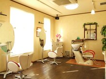 アンジェ(Hair Salon Ange)の雰囲気（セット面3台とゆったりした空間で寛いで頂けます。）