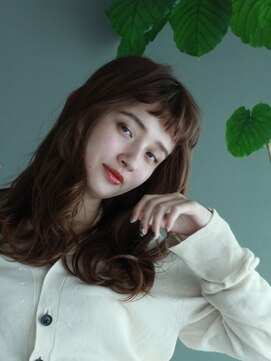 グラス(grass) ナチュラル質感 ゆるふわセミロング 愛され バング