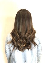 アヤナ バイ アヤラ(ayana by ayala)&nbsp;ハイライト×カーキアッシュ〈浦安 美容室〉