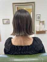 ヒーリングヘア レビ(healinghair lebe) 【lebe/賀来】外ハネ